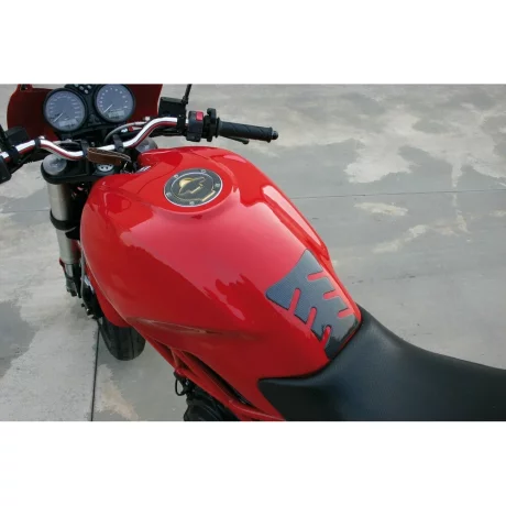 Autocolant protector pentru buson rezervor motocicleta, Carbon, Ducati, 5 gauri