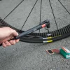 POMPA MANUALA PENTRU BICICLETA