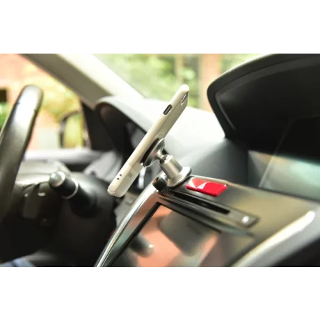 SUPORT TELEFON MAGNETIC AUTO CU FIXARE PE BORD SI ROTATIE 360